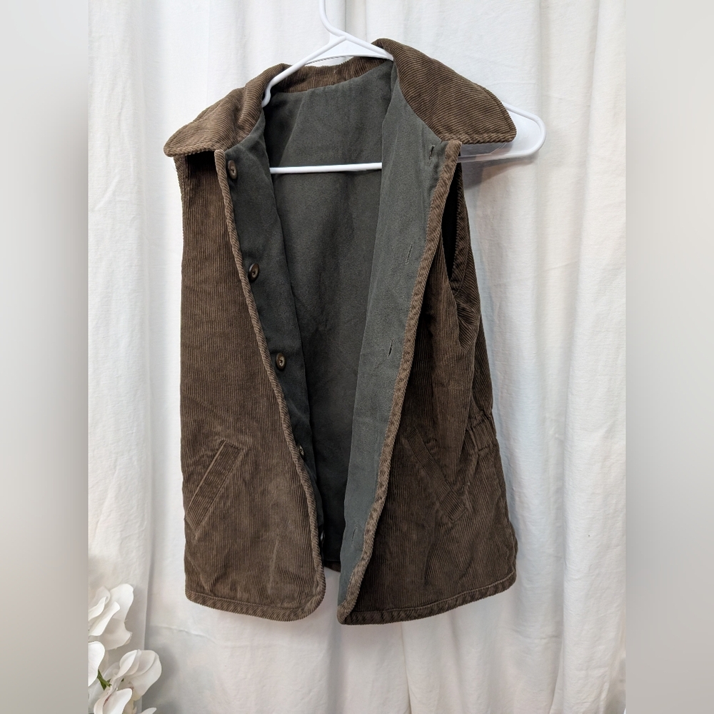 Source Unknown Men's Brown Corduroy Vest